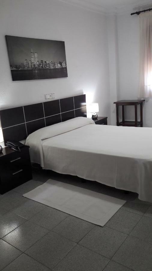 Hotel Portugal ليبي المظهر الخارجي الصورة