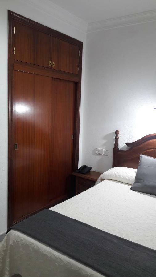 Hotel Portugal ليبي المظهر الخارجي الصورة