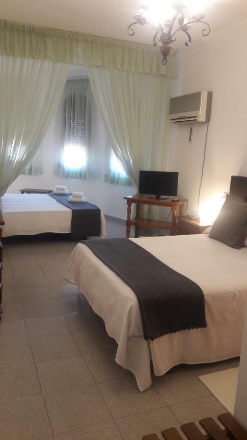 Hotel Portugal ليبي المظهر الخارجي الصورة
