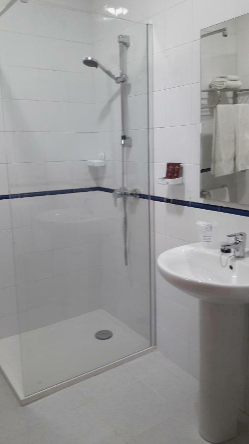Hotel Portugal ليبي المظهر الخارجي الصورة